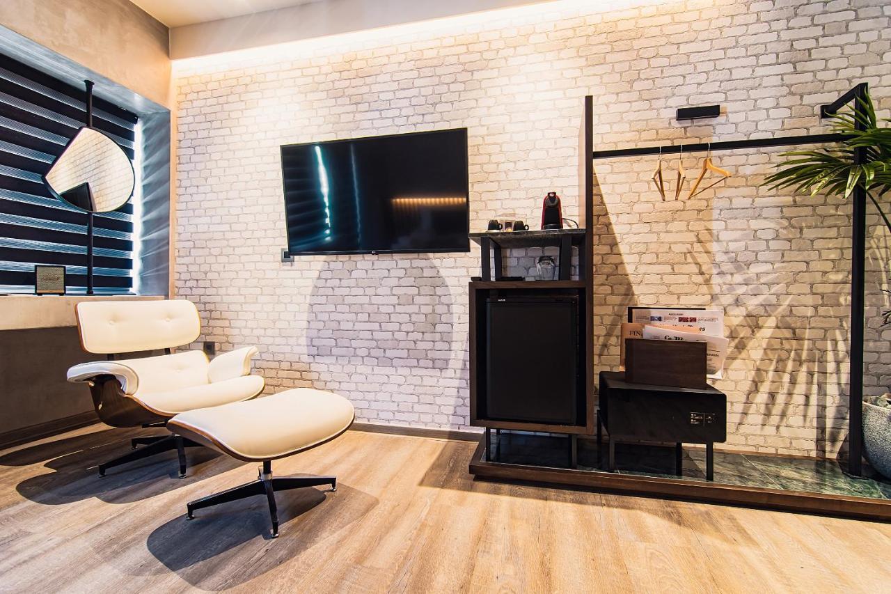 Project 3 Urban Chic Hotel Атина Екстериор снимка
