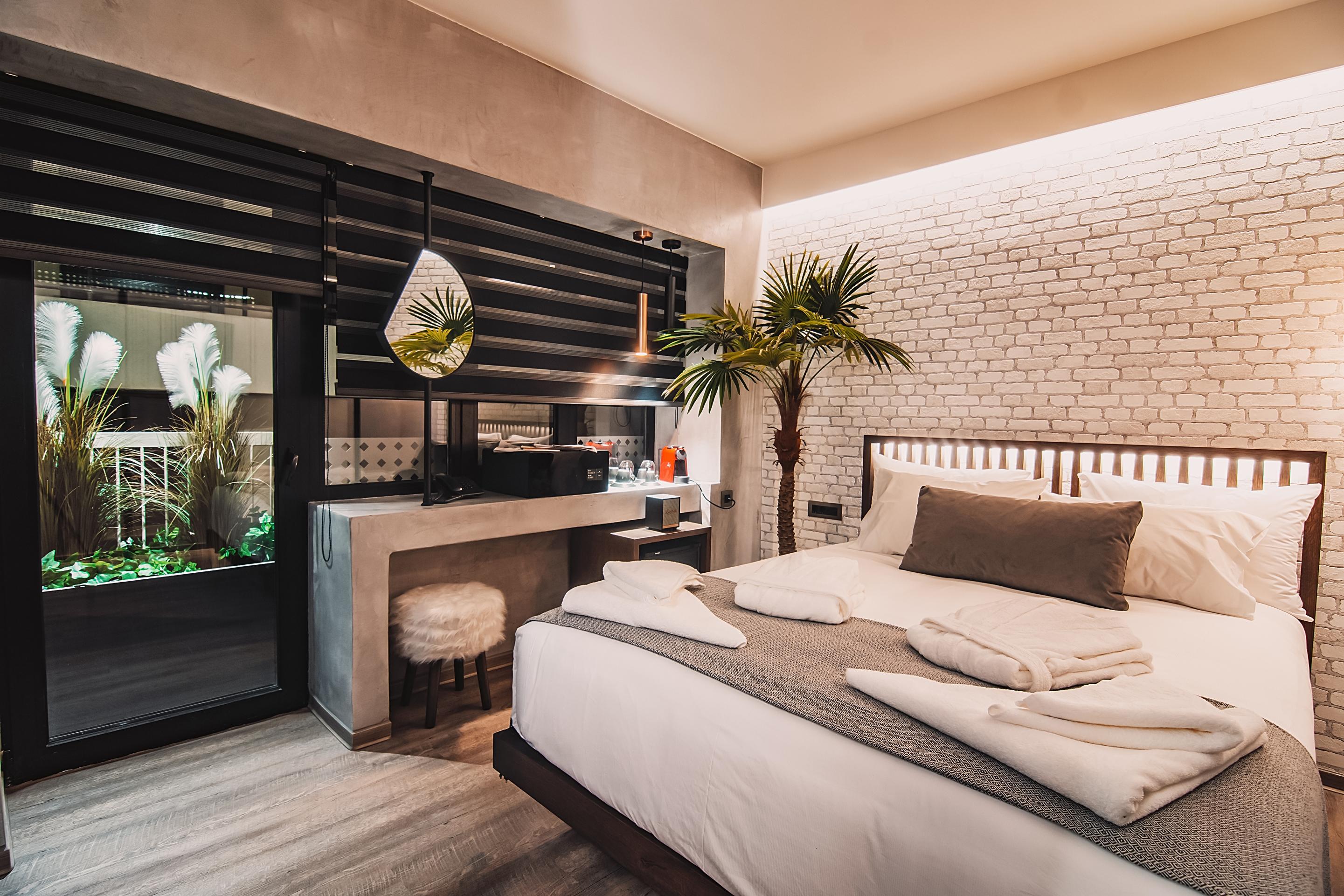 Project 3 Urban Chic Hotel Атина Екстериор снимка