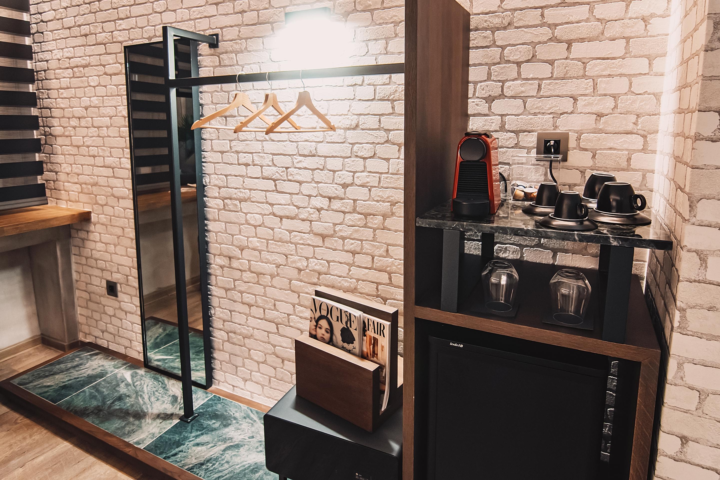 Project 3 Urban Chic Hotel Атина Екстериор снимка